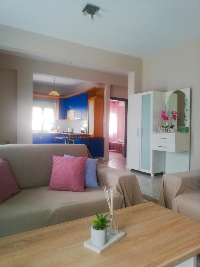 Iliada'S Apartment Полихроно Екстериор снимка