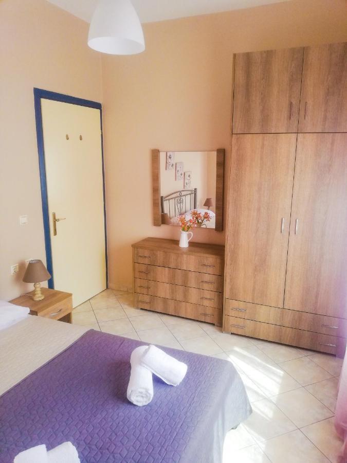 Iliada'S Apartment Полихроно Екстериор снимка