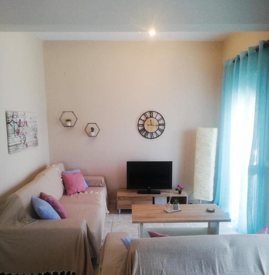 Iliada'S Apartment Полихроно Екстериор снимка